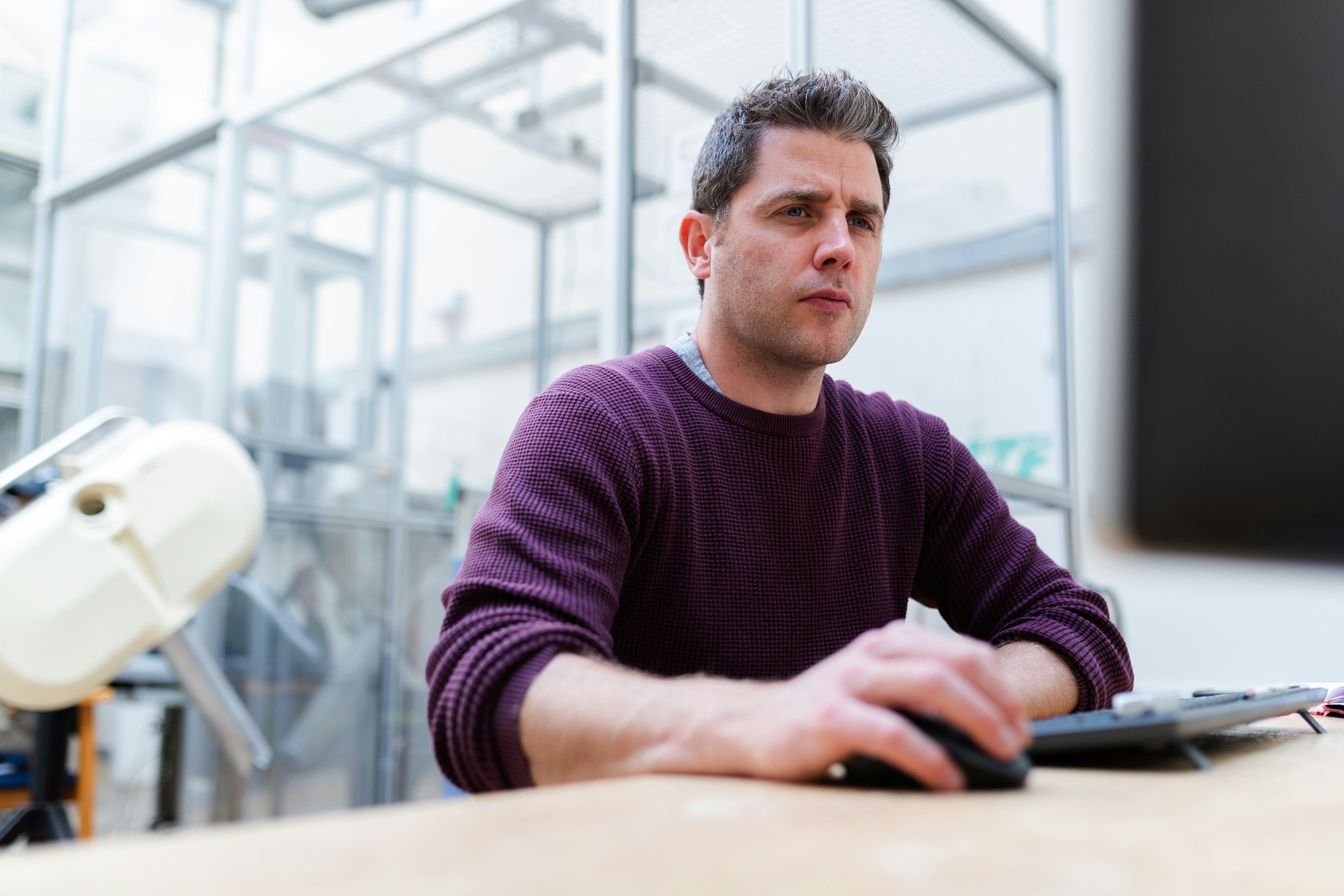 Man using a computer