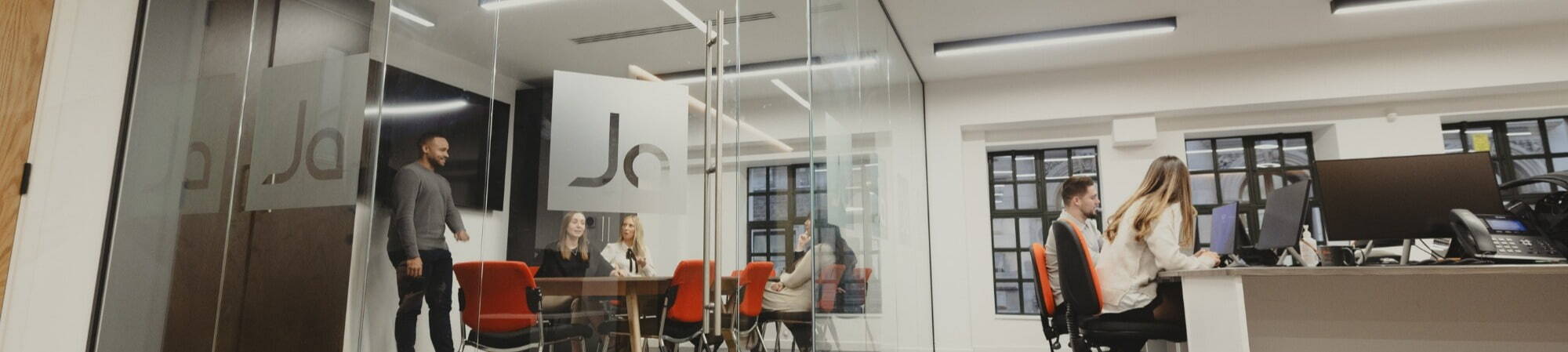 Banner Default Image